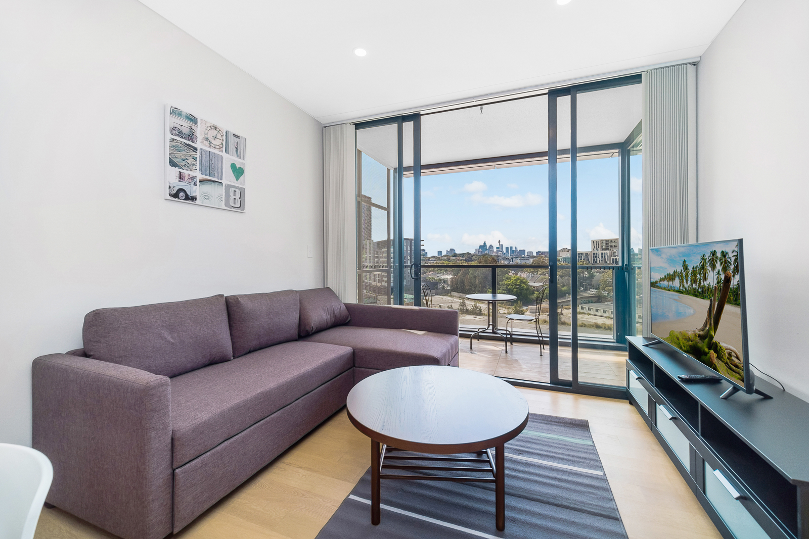 Waterloo 2 Bedroom Lachlan Street WAT602-Sydney short term rentals