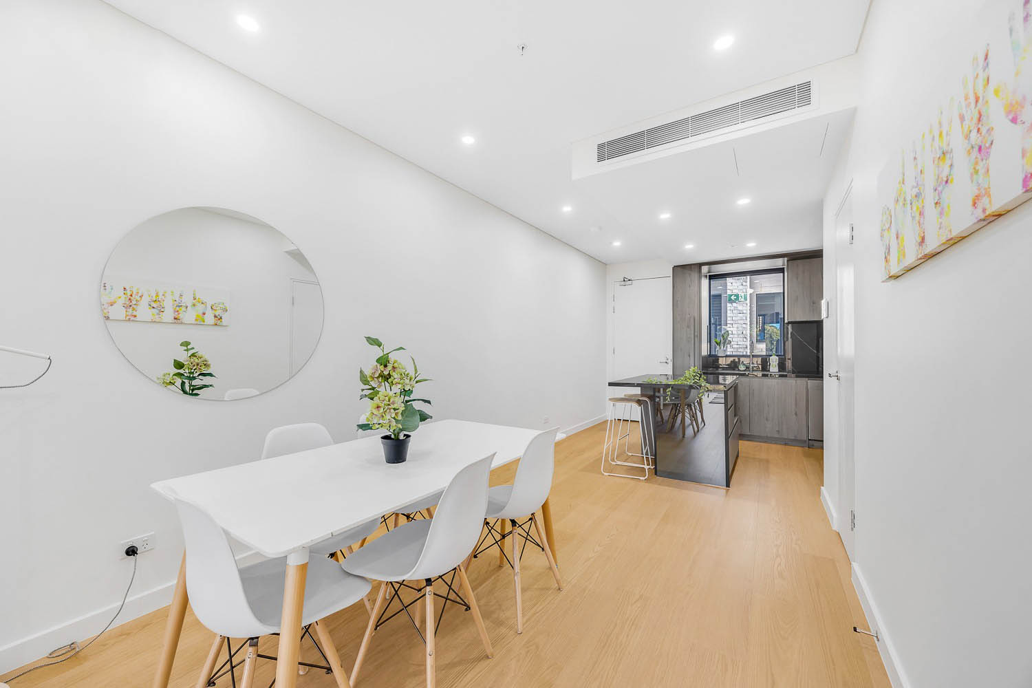 Lane Cove 4 Bedroom Townhouse Longueville Road LC48-Sydney short term rentals