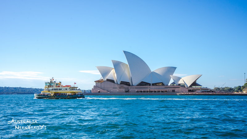 Sydney Opera House-Violet Powell