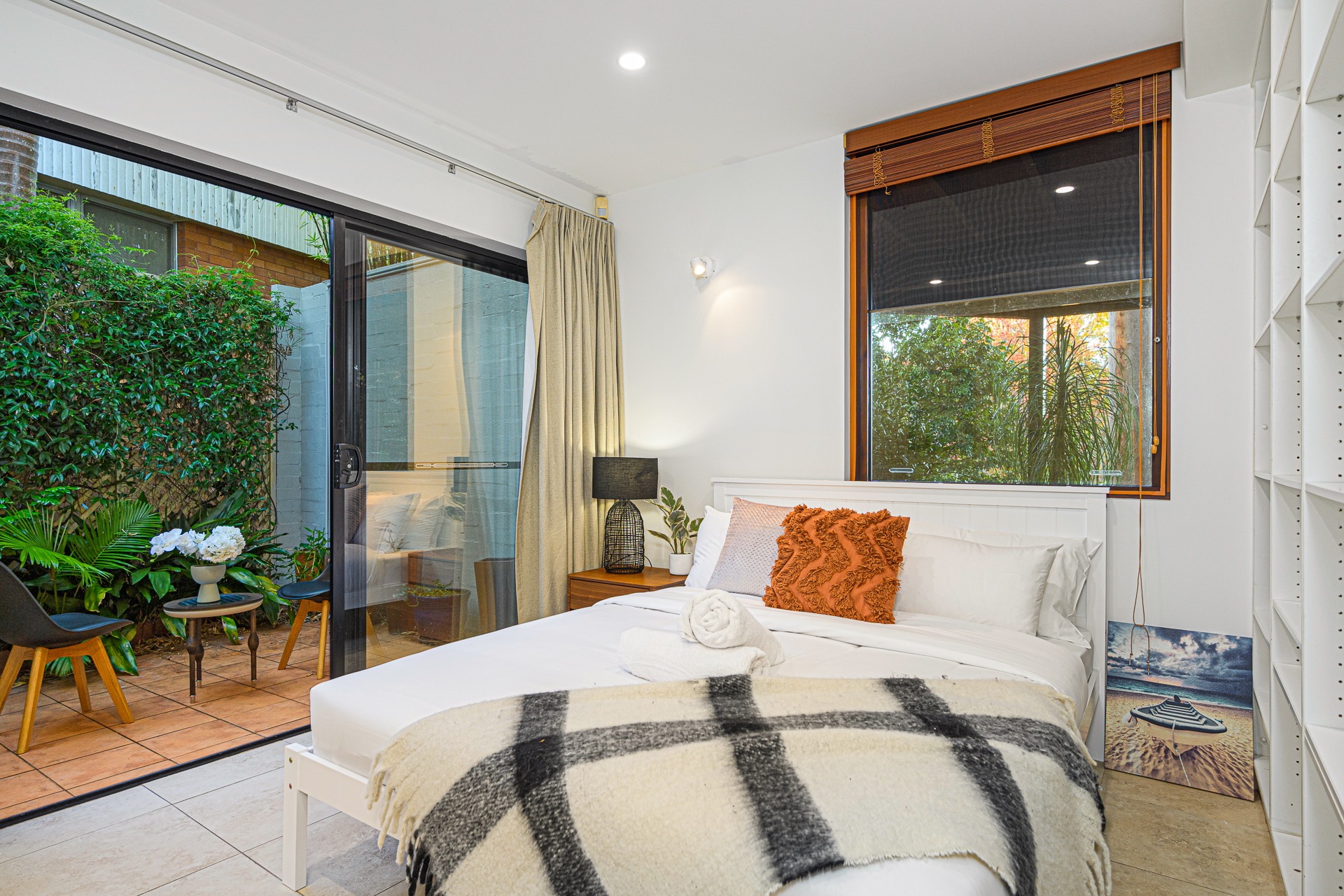 Northbridge 4 Bedroom House Sailors Bay Road NB35-Sydney short term rentals