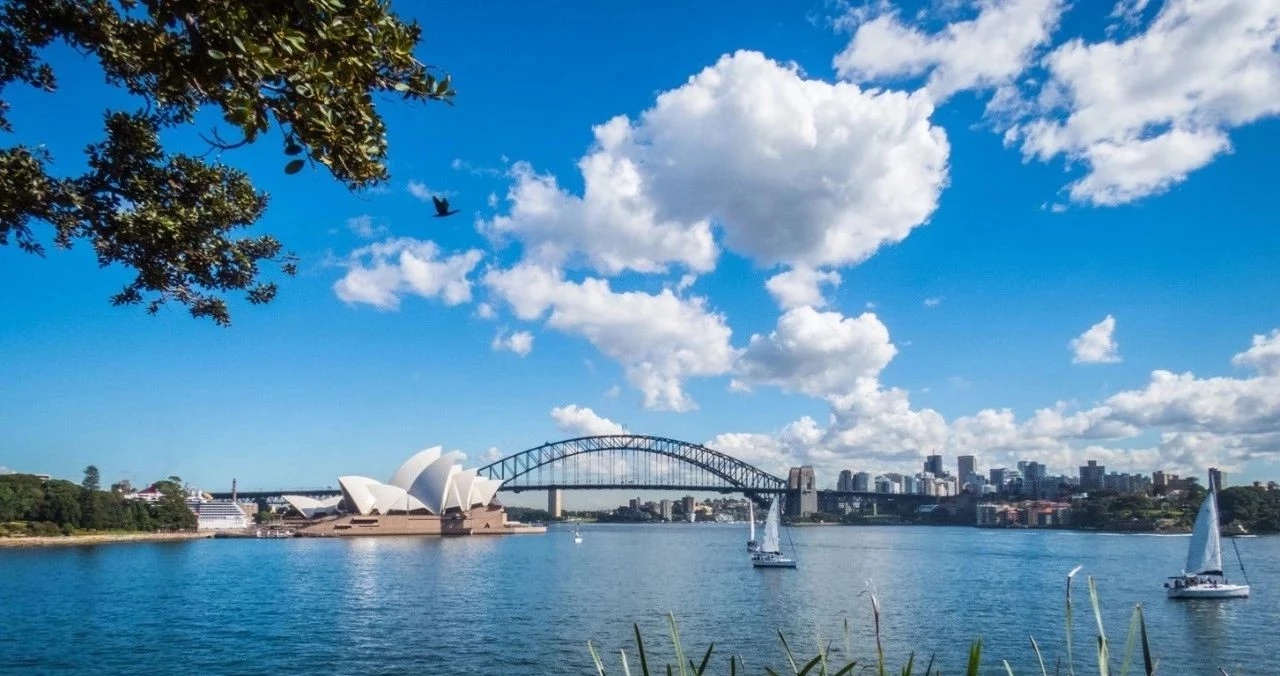Sydney Opera House-Derek Robertson