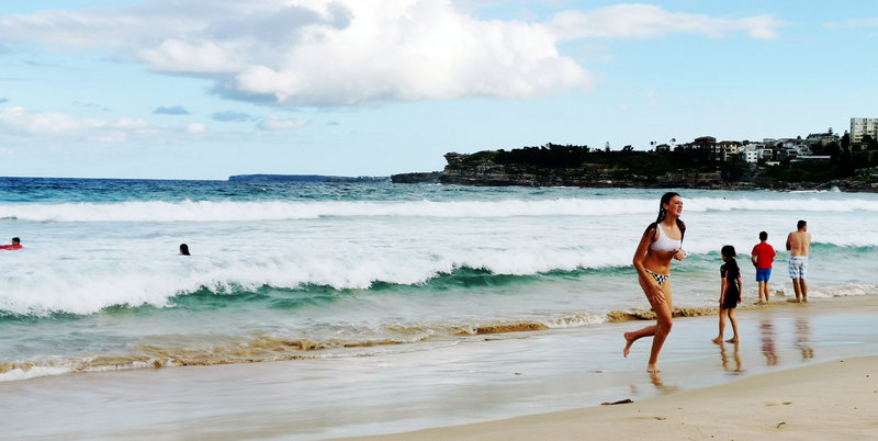 Bondi Beach-Lyla Morrison