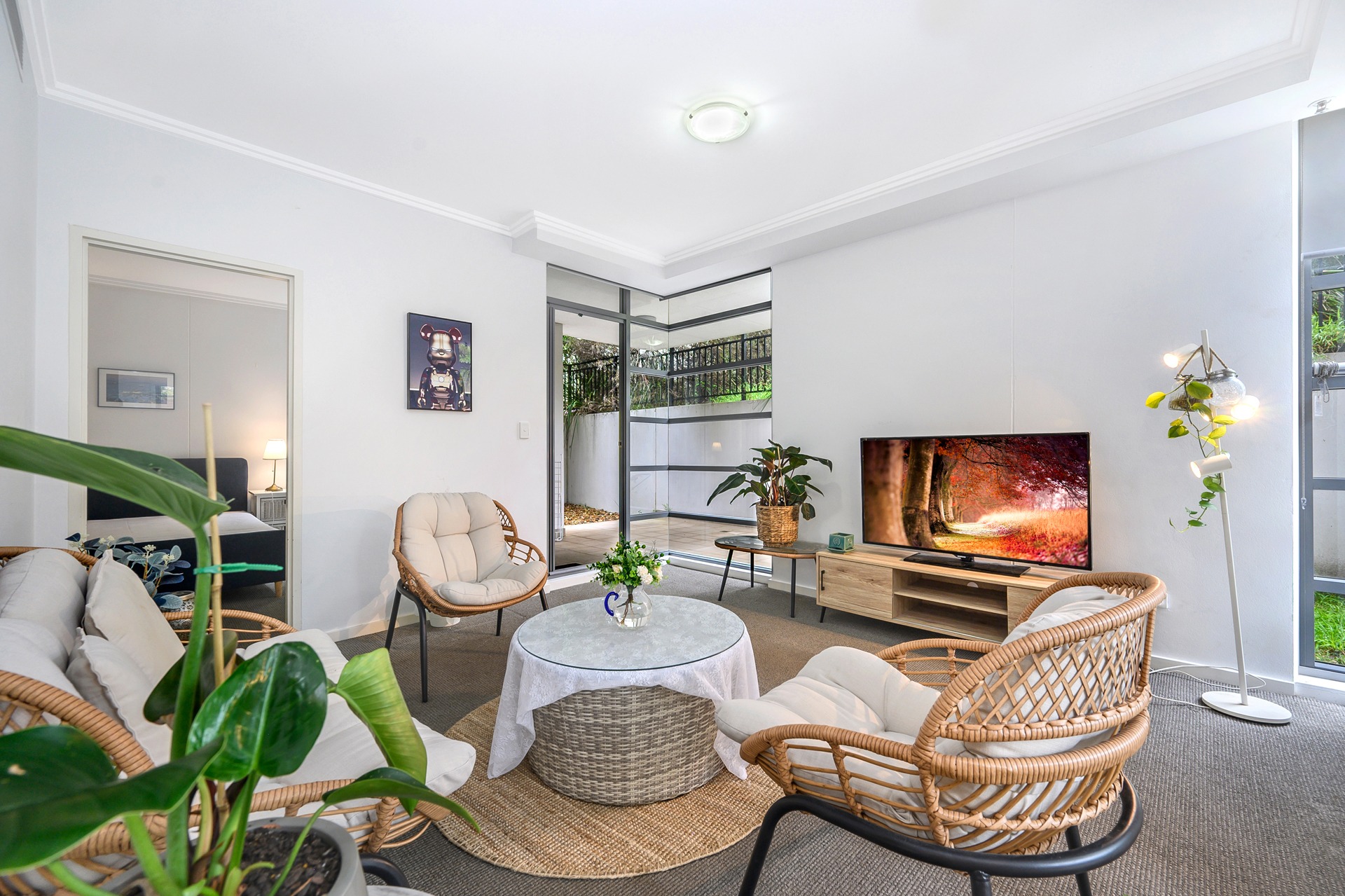 Neutral Bay 2 Bedroom Wycombe Road NB225 -Sydney short term rentals