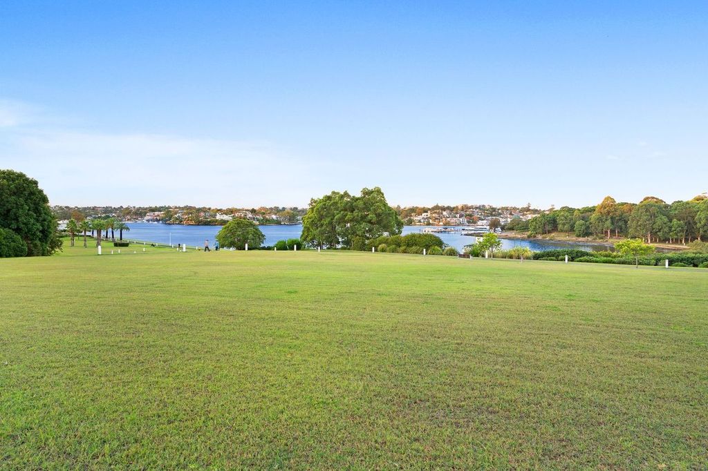 Canada Bay 2 Bedroom Peninsula Drive CB258-Sydney short term rentals