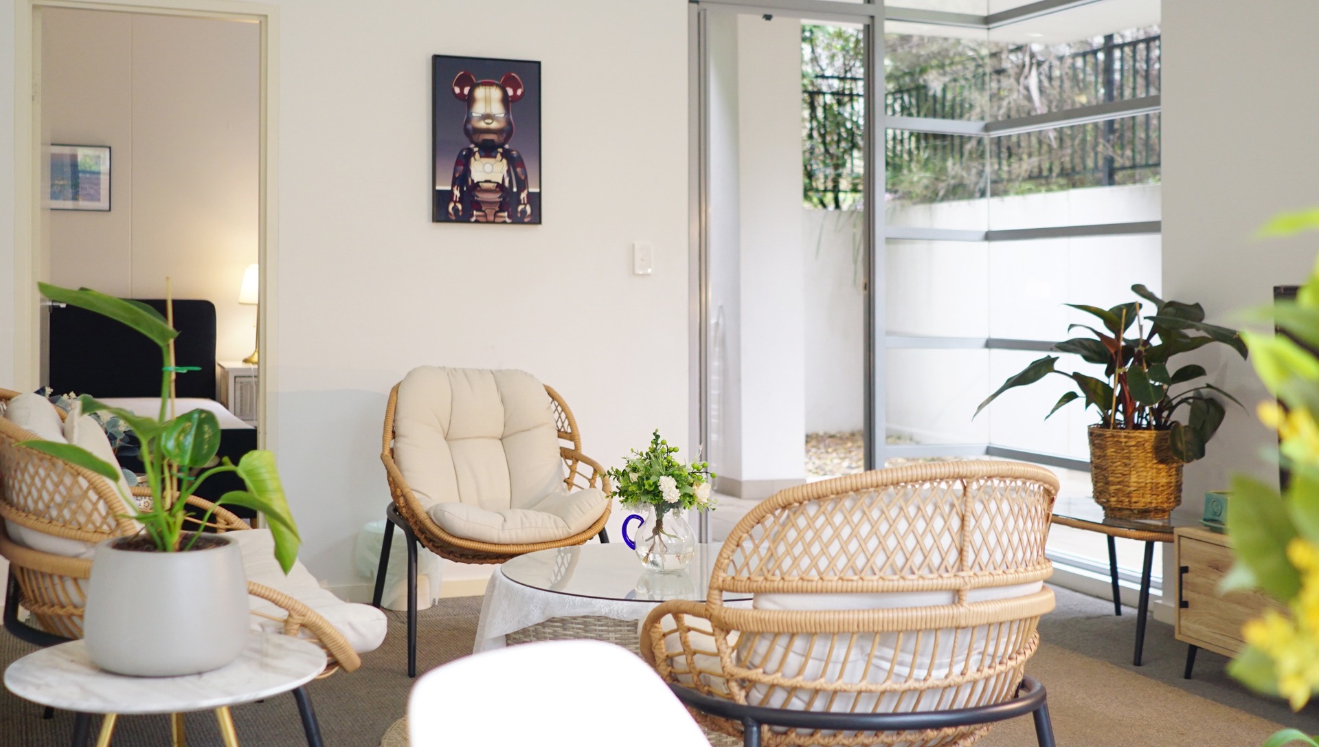 Neutral Bay 2 Bedroom Wycombe Road NB225 -Sydney short term rentals