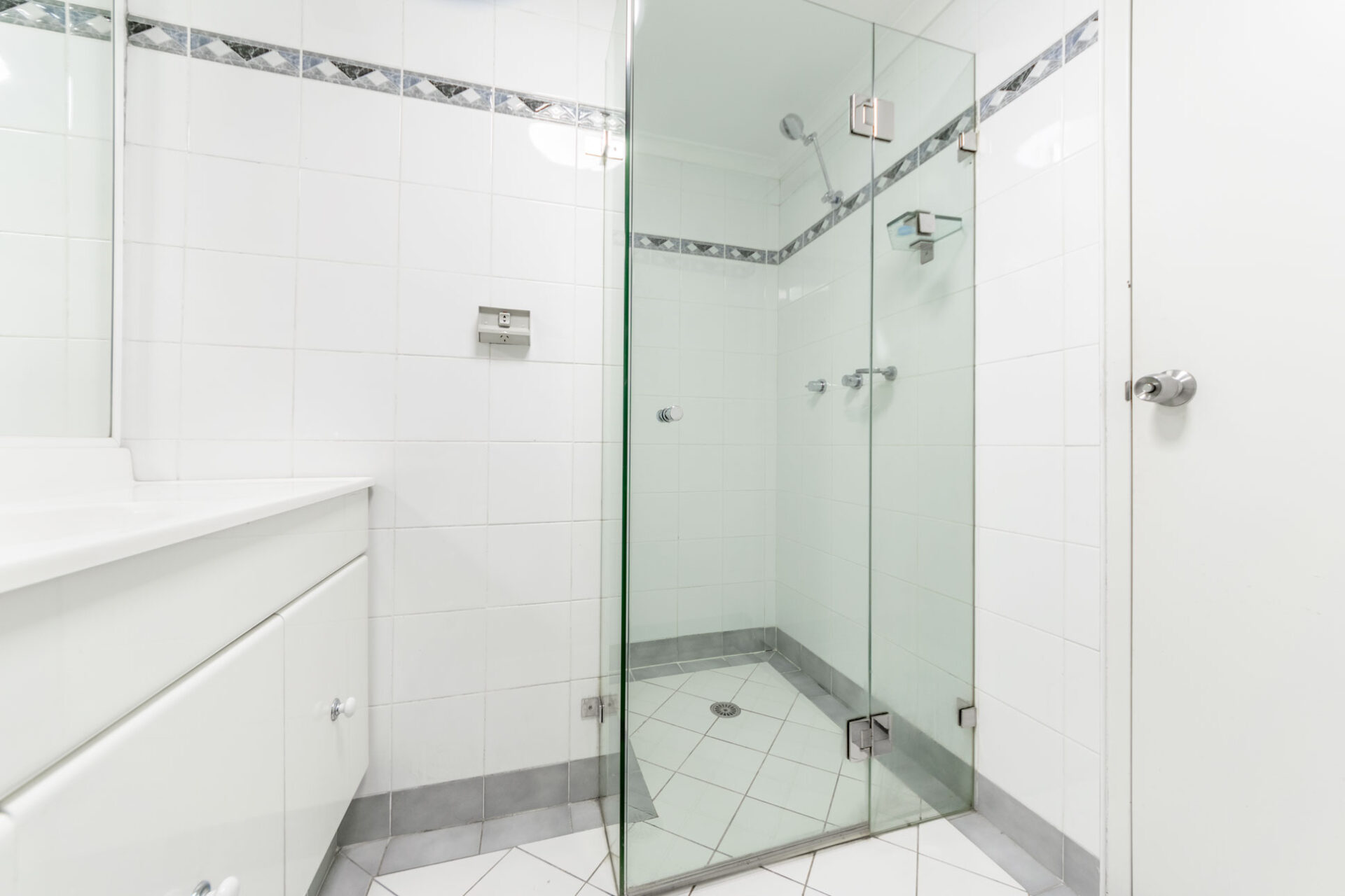 Meadowbank 2 Bedroom See Street MB48-Sydney short term rentals