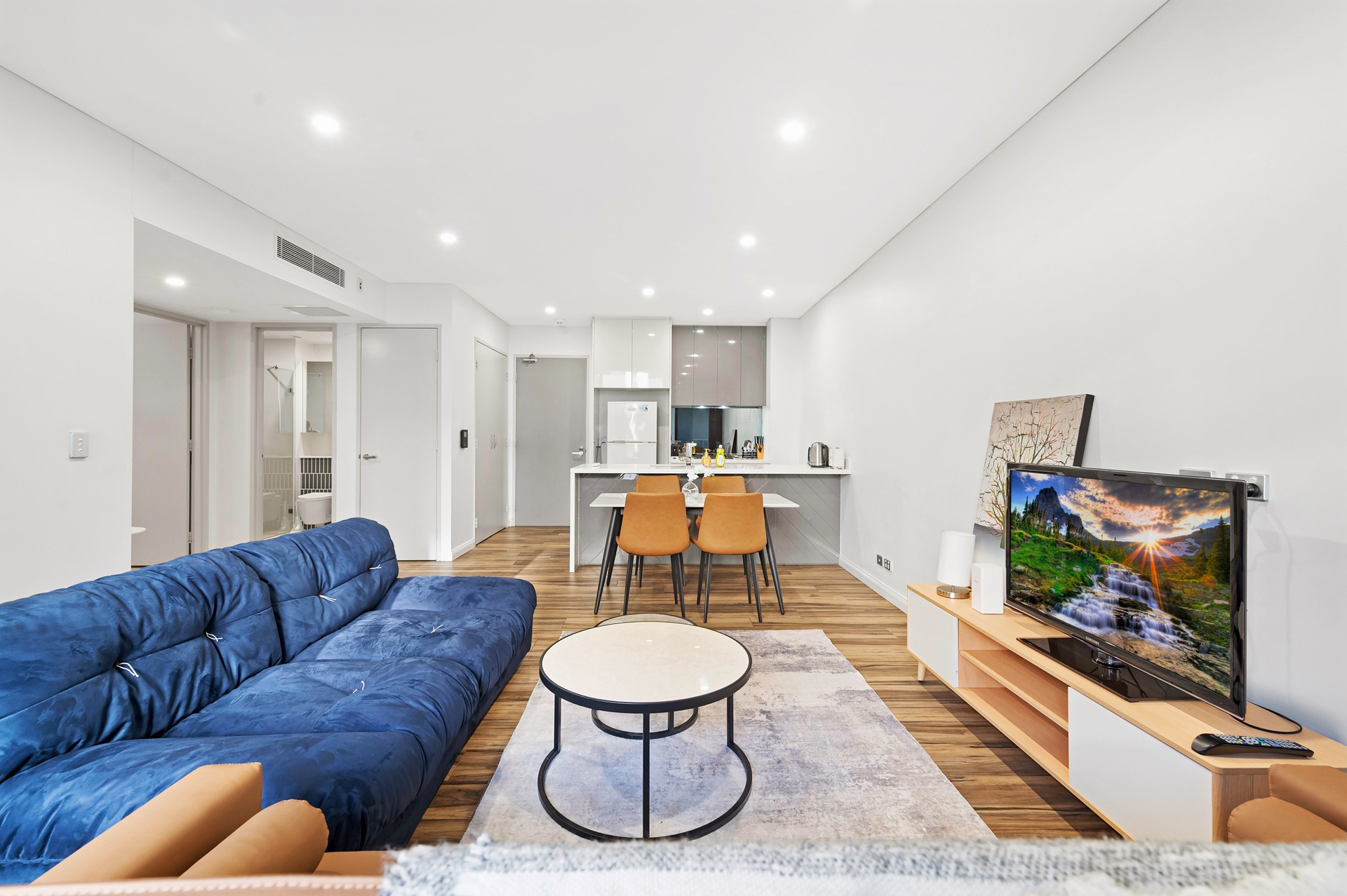 Botany 2 Bedroom Pemberton Street BOT2228-Sydney short term rentals