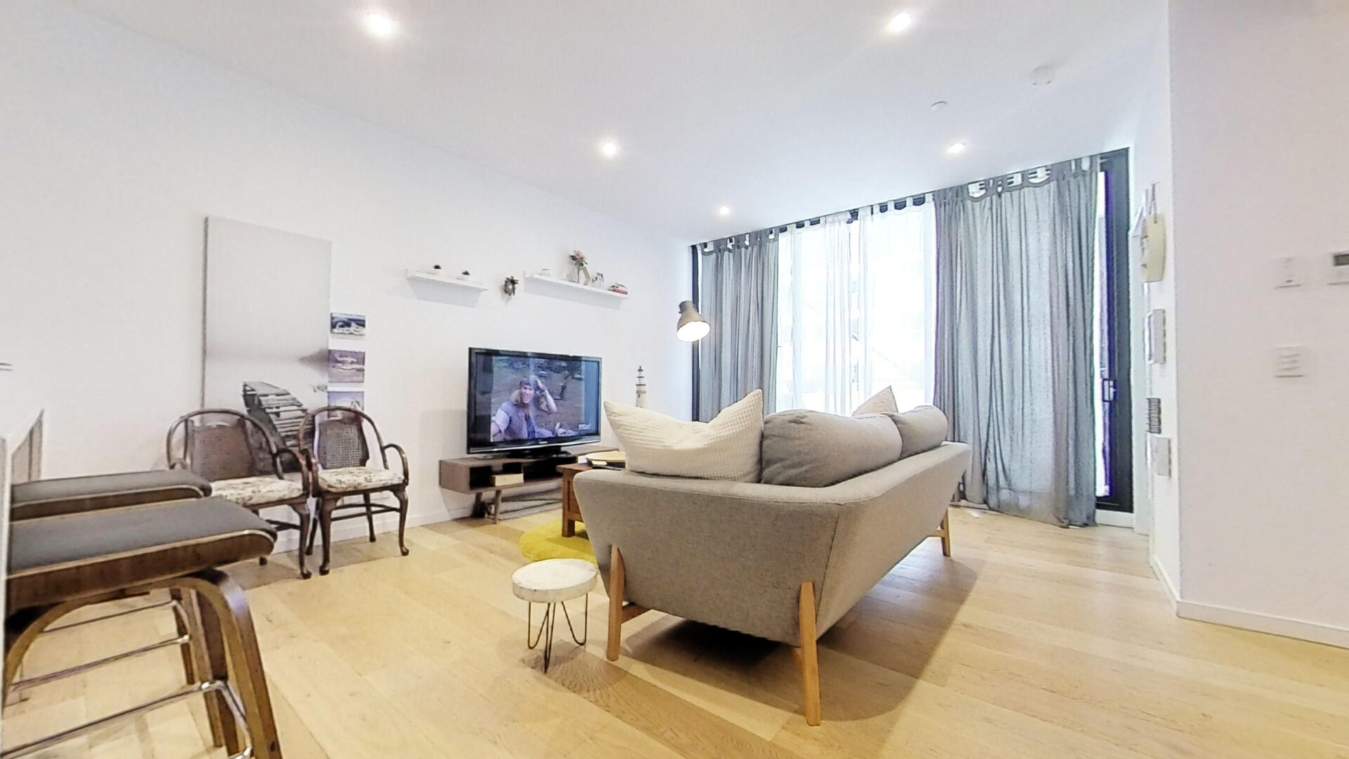 Greenwich 1 Bedroom Greenwich Road GRE1-Sydney short term rentals