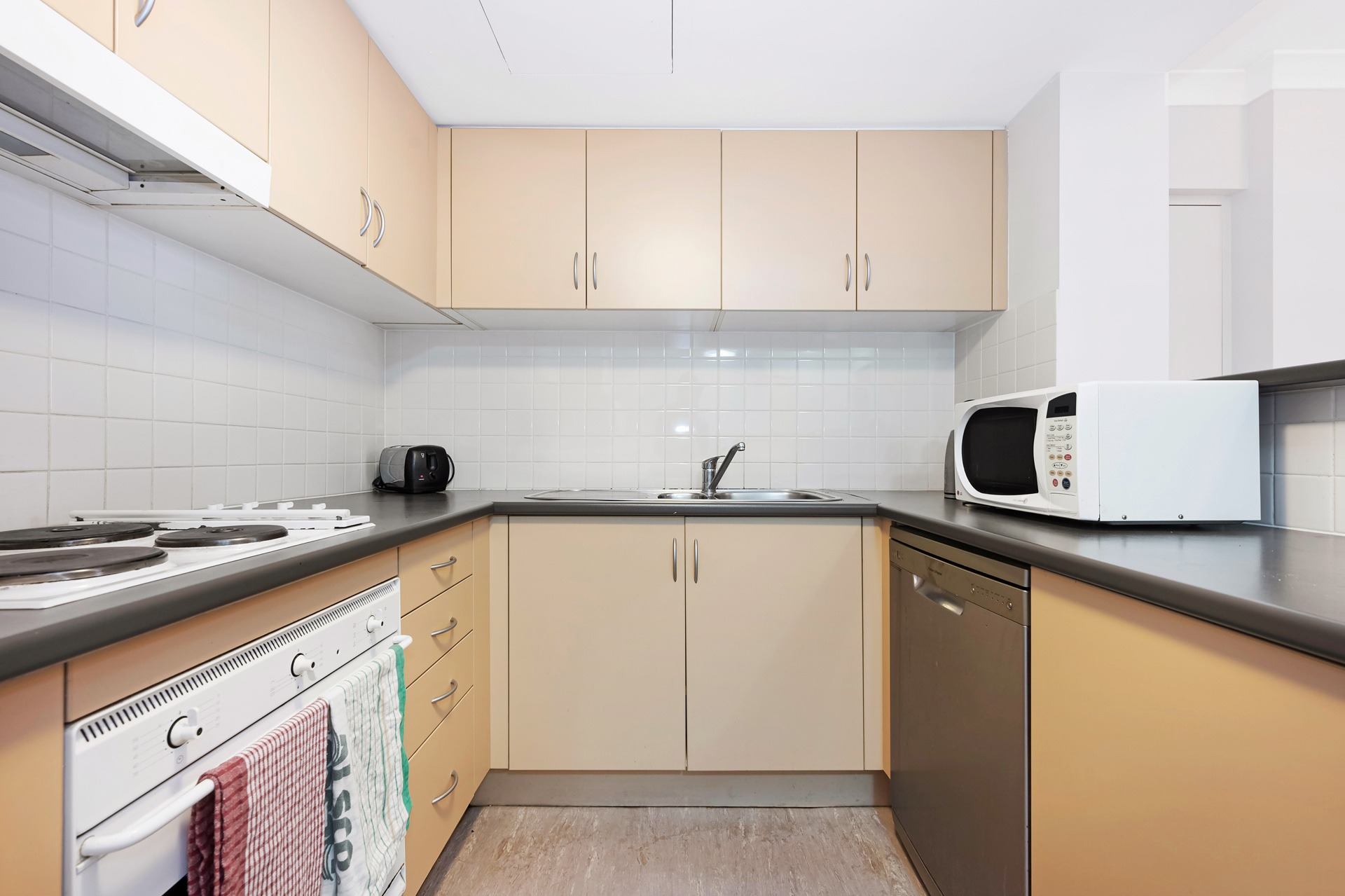Waverton 1 Bedroom Bay Road WV1412 -Sydney short term rentals