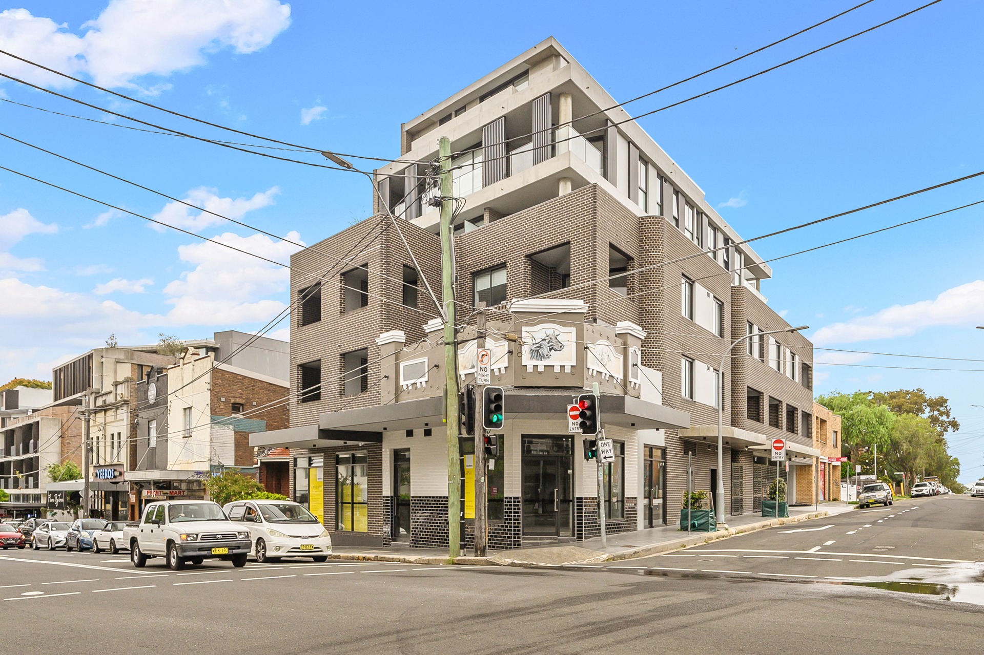 Petersham 2 Bedroom West Street PSH2105-Sydney short term rentals