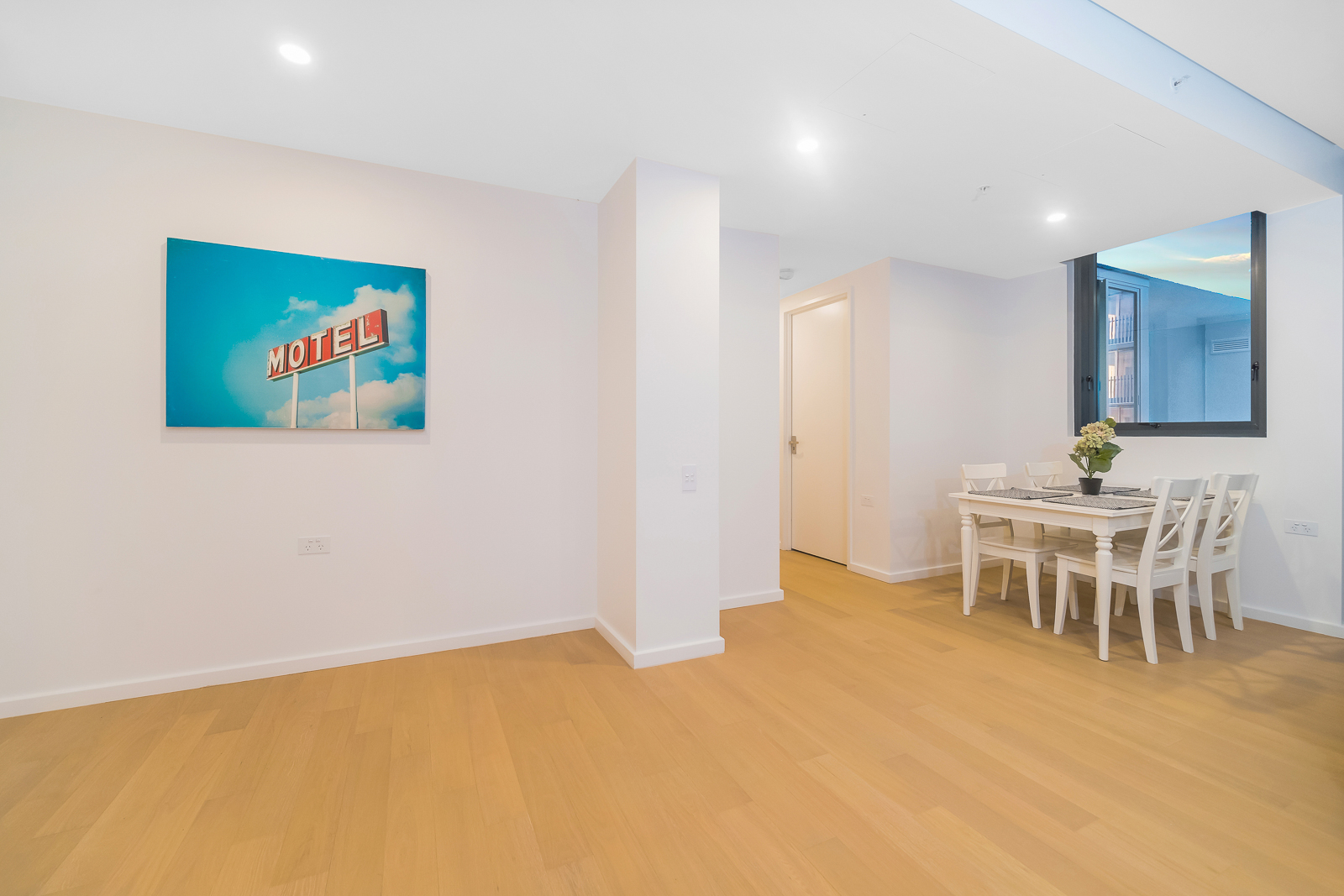 Waterloo 3 Bedroom McEvoy Street WAT309-Sydney short term rentals