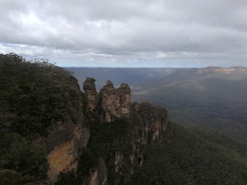 Blue Mountains-Daniel Jenkins