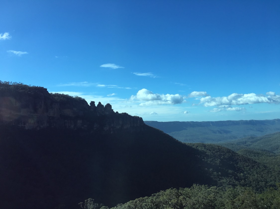 Blue Mountains-William Zhang