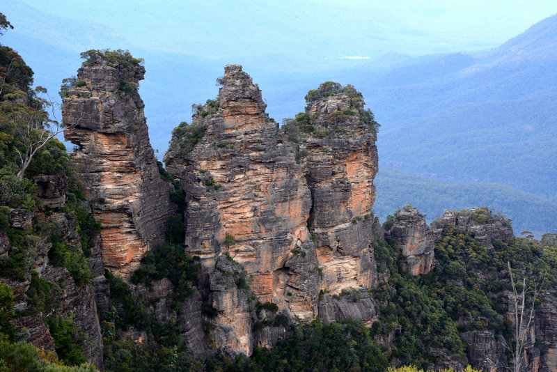 Blue Mountains-Emma Scott