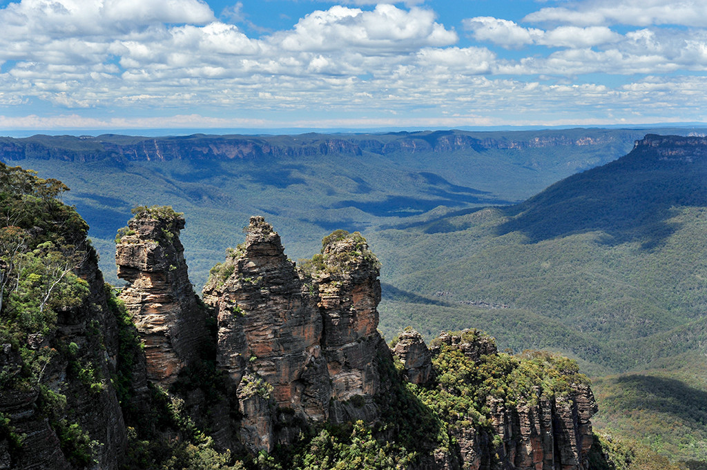 Blue Mountains-William Mitchell