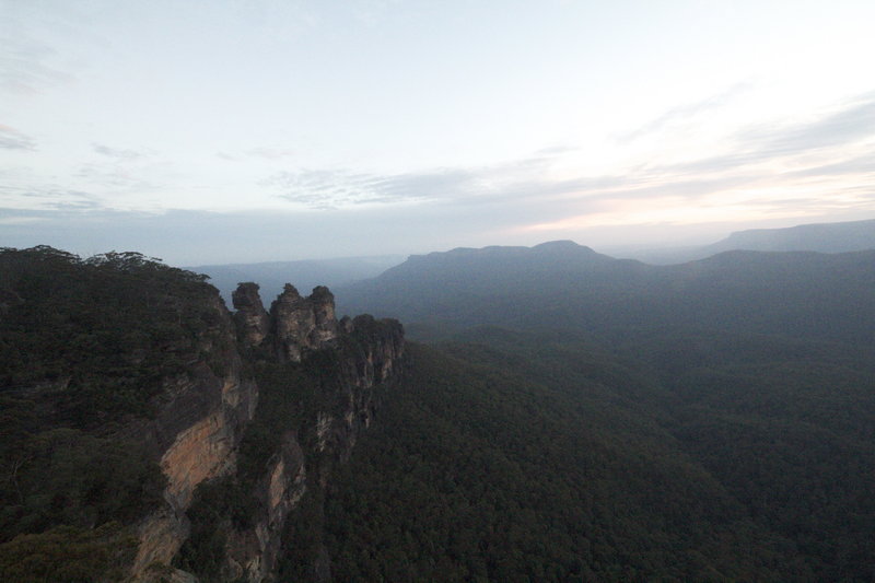 Blue Mountains-Alexander Baker