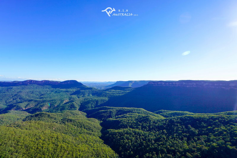 Blue Mountains-Victoria Edwards