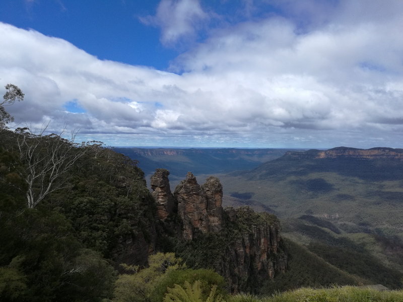 Blue Mountains-Daniel Jenkins