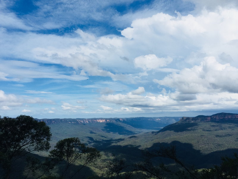 Blue Mountains-Luna Fairfax
