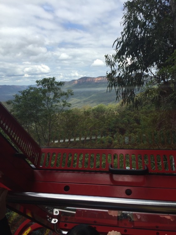 Blue Mountains-Daniel Evans