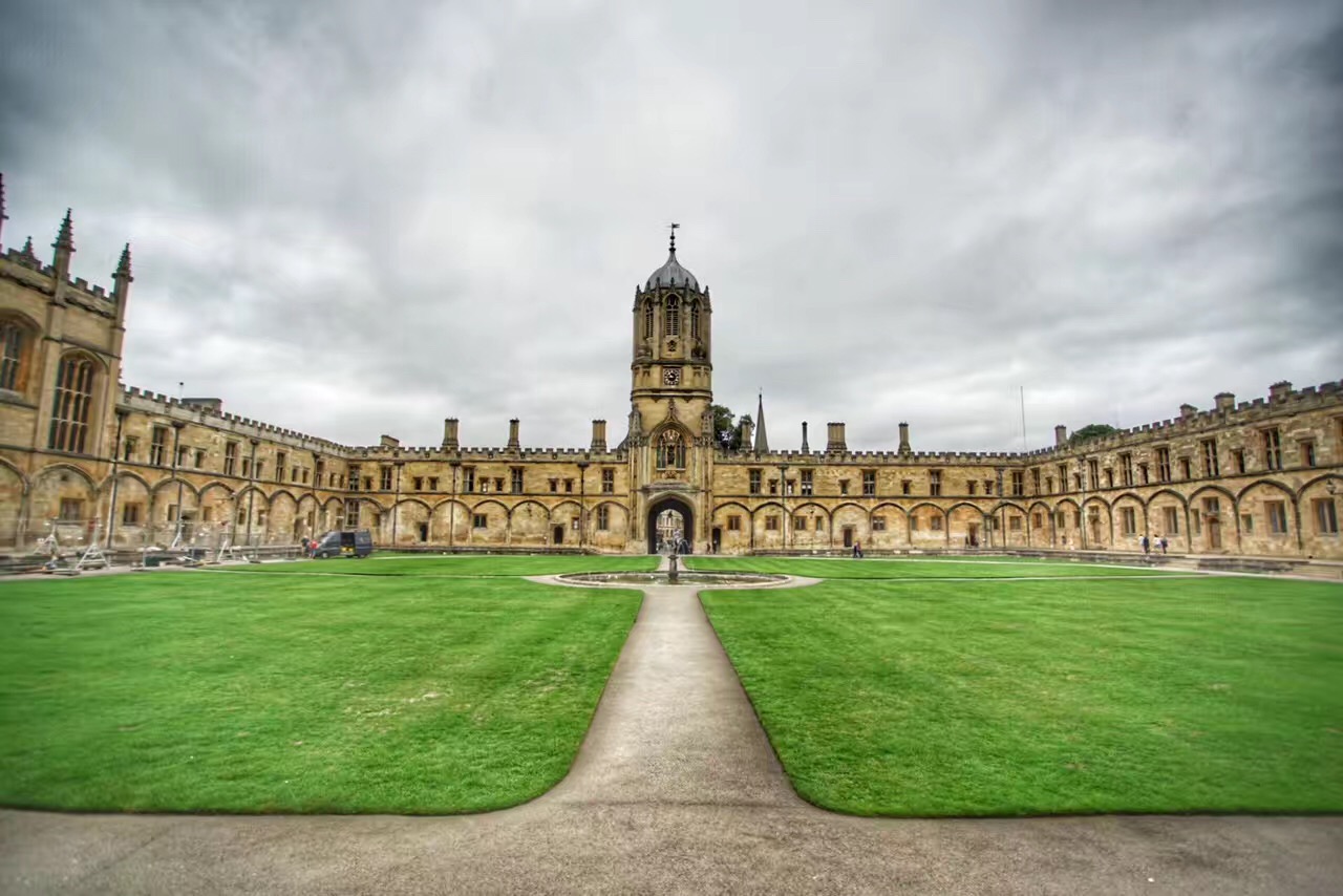 Sydney Uni-Lotus Ravenspire