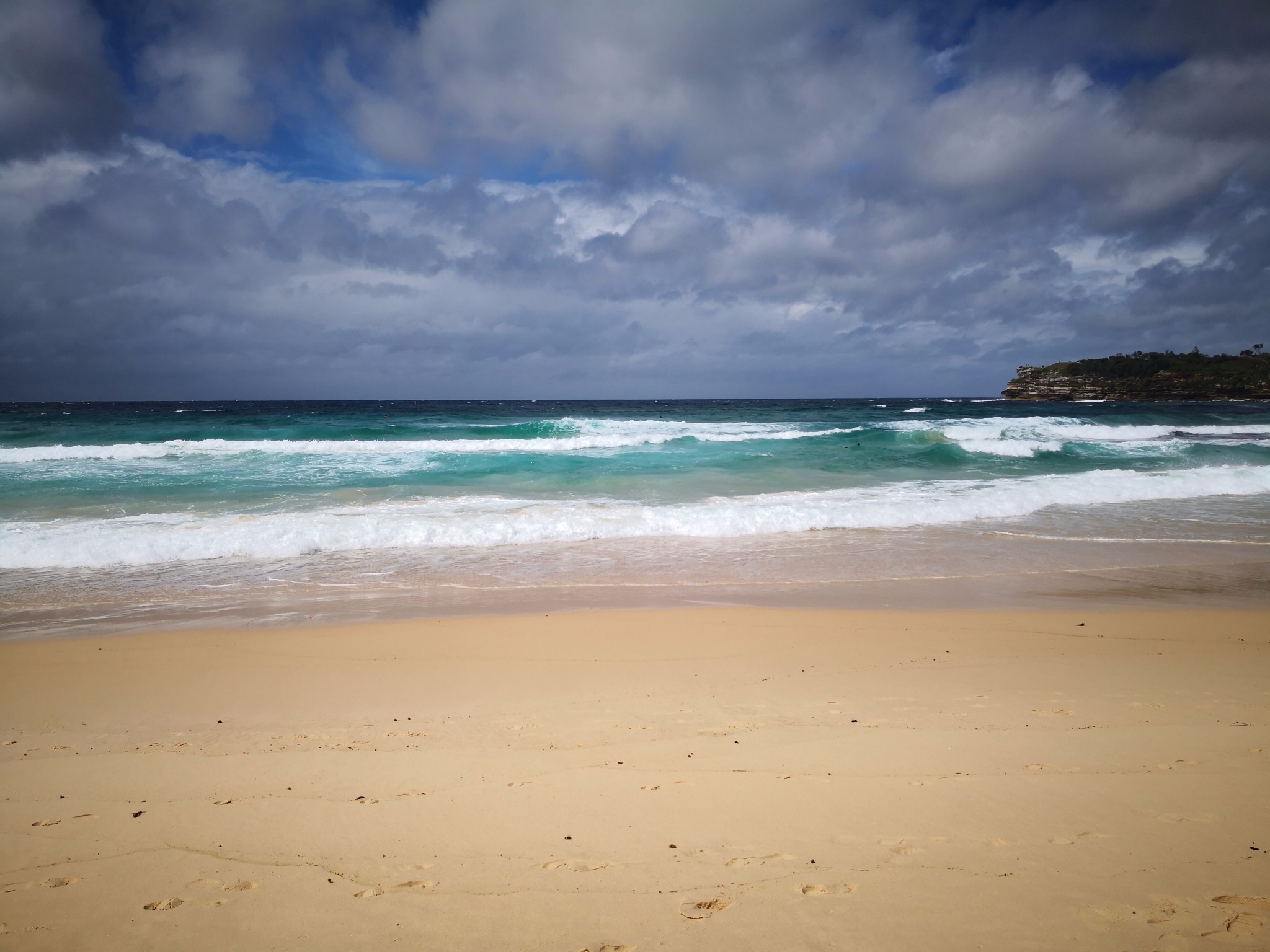 Bondi Beach-Isla Bridges