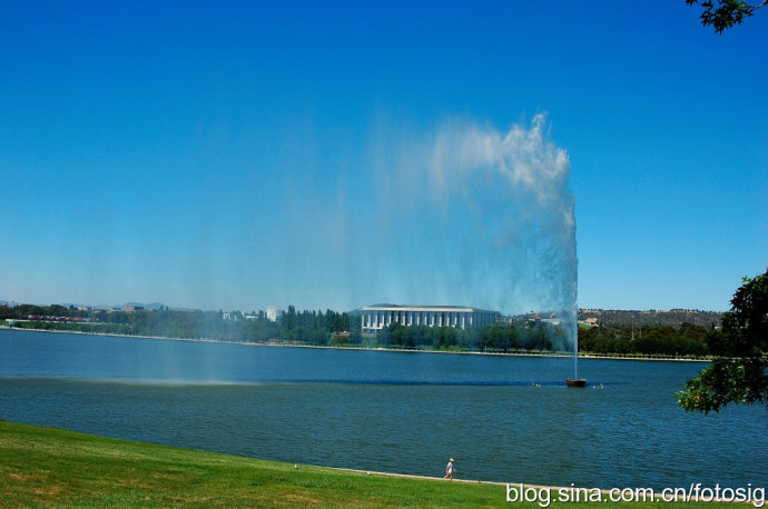 Australia 2006 - Canberra (Colleague's D70 Version)